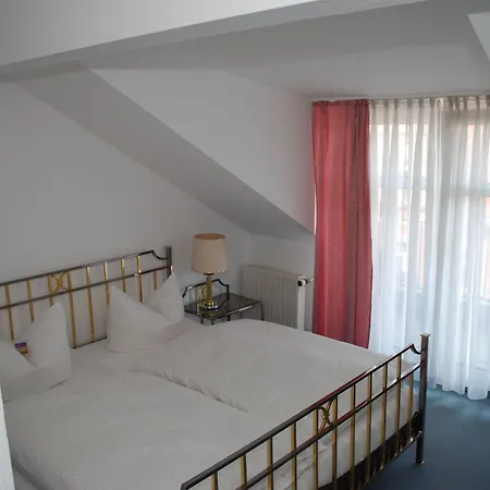 Windsor Hotel 3*
